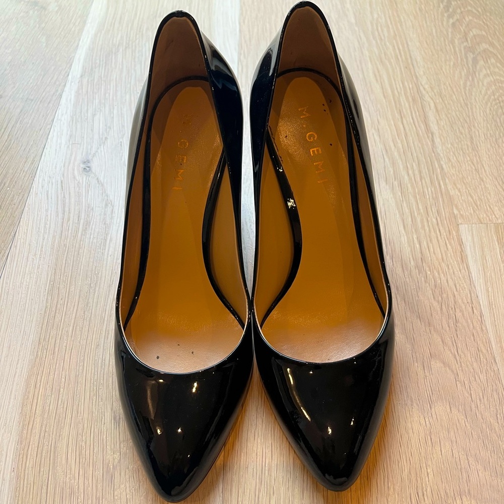 M Gemi Lustro Black Patent Heels